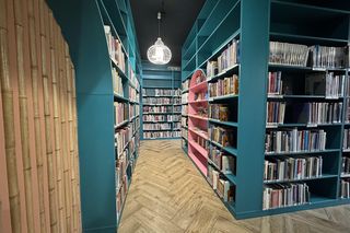 To najbardziej kolorowa biblioteka w Polsce