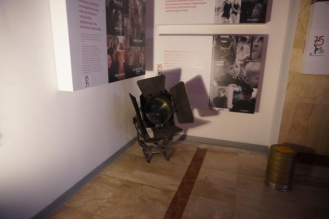 Wystawa 75 lat WFDiF