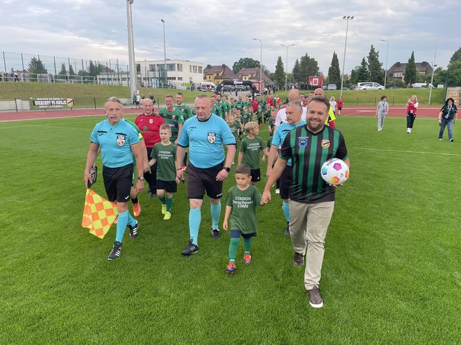 Uroczyste otwarcie stadionu w Starachowicach