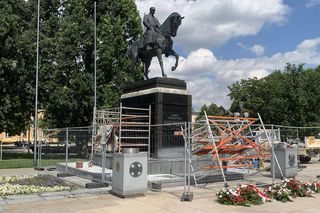 Trwają prace przy remoncie pomnika Józefa Piłsudskiego w Lublinie 