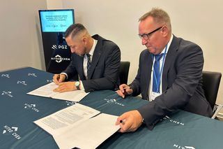 Bydgoscy studenci będą mieli praktyki w ważnej firmie zbrojeniowej. Nitro-Chem współpracuje z Politechniką Bydgoską