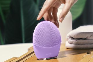 Gwiazda „White Lotus” Michelle Monaghan zdradza sekret pięknej cery - ten produkt to jej must-have!