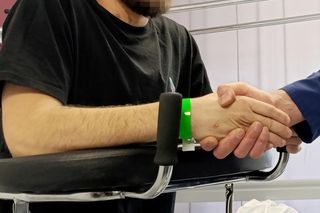 Lekarze uratowali życie 22 letniemu motocykliście 