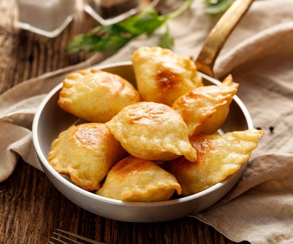 półkruche pierogi z kapustą i grzybami