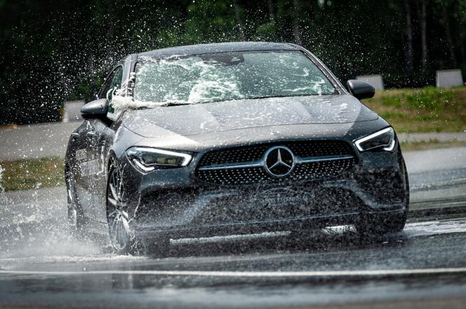 Mercedes-Benz Safety Experience 2019