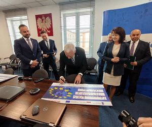 Umowy na dofinansowanie inwestycji w CKiS i Budowlance zostały już podpisane.