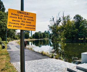 Nabrzeże Brdy w Bydgoszczy będzie jak nowe. Ale teraz ani piesi, ani rowerzyści nie mają tam wstępu