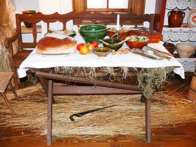 Wigilijny stół z XIX wieku