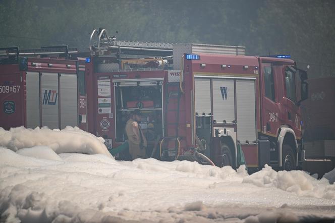 Służby ostrzegają! Alarmowy poziom amoniaku w związku z pożarem w Krośnie