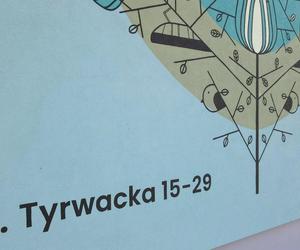 Nowy mural na Naramowicach. Upamiętnia budowę nowej trasy tramwajowej