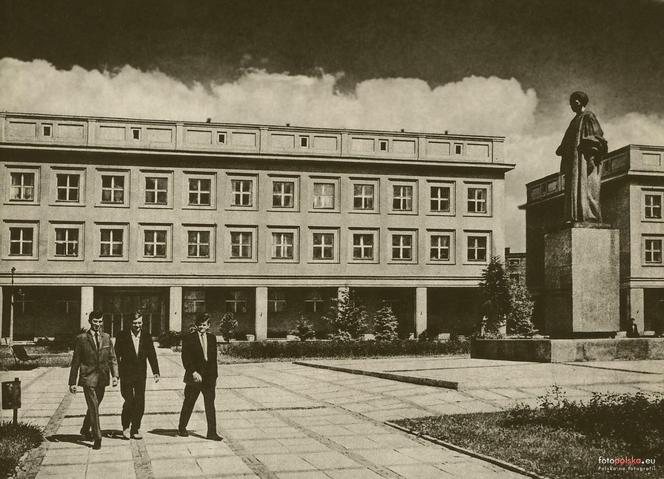 Tak wyglądają lubelskie uczelnie na starych zdjęciach. Dużo się zmieniło? Zobaczcie!