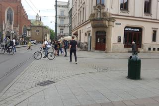 Kraków: Strefa B poza kontrolą straży miejskiej? [ZDJĘCIA, AUDIO]