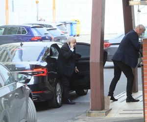 Zjechali na spotkanie do siedziby PiS na Nowogrodzką  -- 