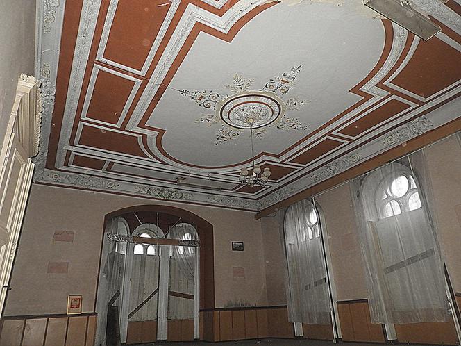 Opuszczony pałac na Dolnym Śląsku