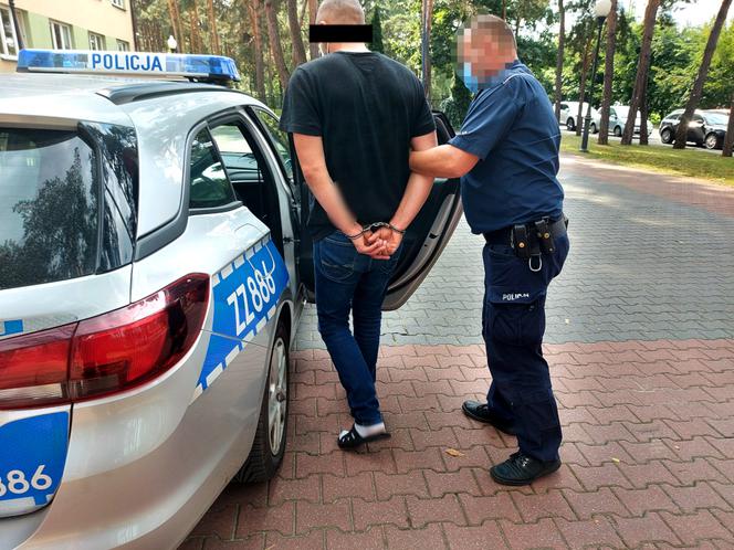 Grozili tasakiem 16-latkowi. Mówili, że odetną mu głowę [ZDJĘCIA]