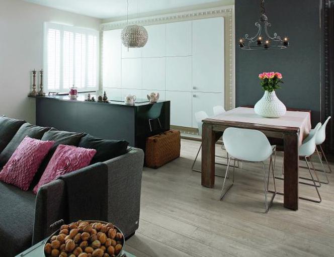 Otwarta kuchnia: aranżacja z piękną zabudową