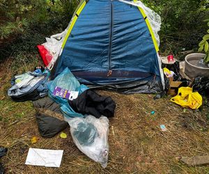 ​Pokłócił się z rodzicem, zamieszkał w namiocie