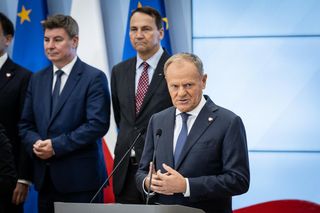 Donald Tusk szykuje Radosława Sikorskiego na premiera? Nasze ustalenia