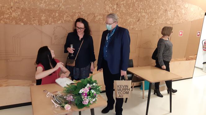 Tłumy czytelników na spotkaniu autorskim Katarzyny Łuczyńskiej! „Grzeszna i święta” ma szansę stać się bestsellerem!