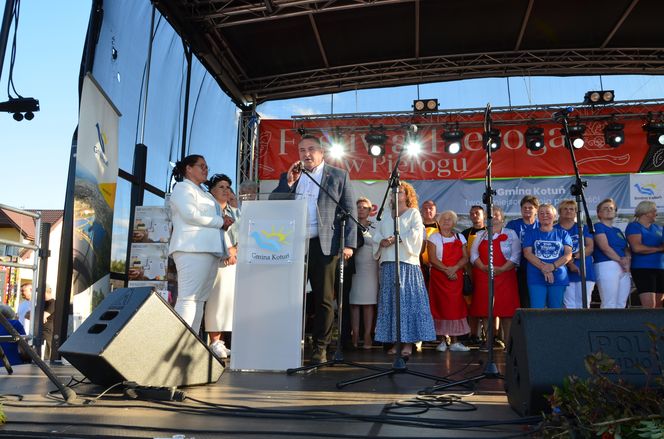 W konkursie na najlepsze pierogi w powiecie Siedleckim w 2025 roku zwyciężył męski zespół KGW „Sami Swoi” z Kotunia! 