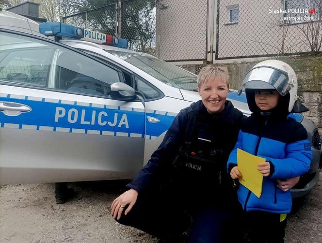 Jastrzębie-Zdrój: Kacperek marzy o byciu policjantem. Na komendzie czuje się jak w domu