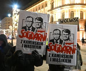 Protest pod Pałacem Prezydenckim