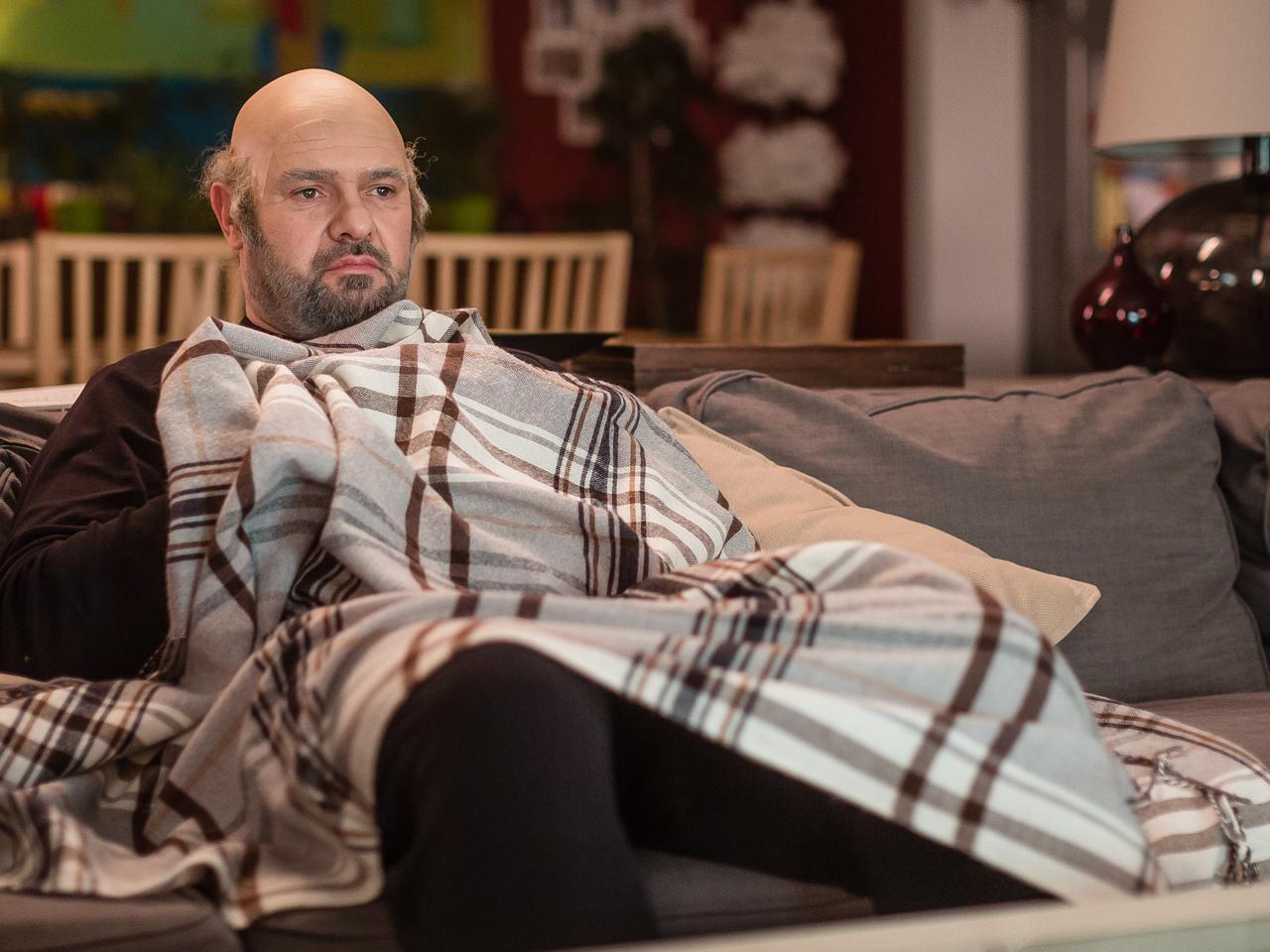 TOMASZ KAROLAK W SERIALU RODZINKA.PL