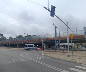 Estakada na Rynkiem w Chorzowie wyłączona z ruchu. Miasto czeka drogowy paraliż