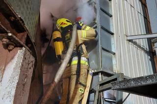 Lubelskie: Nocny pożar kukurydzy. 20 ton ziaren stanęło w ogniu!