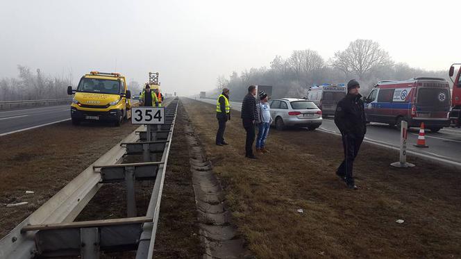 Śmiertelny wypadek na A4. Nie żyje pracownik obsługi autostrady