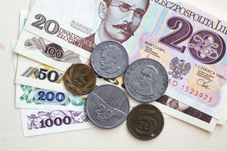 Quiz. Banknoty z PRL-u. Pamiętasz, kto widniał na starych pieniądzach? 