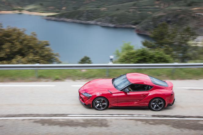 Toyota GR Supra w kolorze Renaissance Red