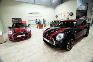 Prąd albo oktany. Dwa oblicza aut MINI na targach Motor Show - WIDEO