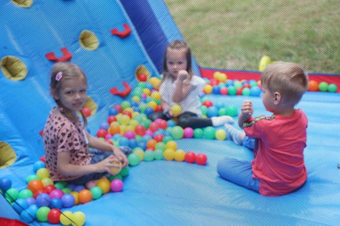 Za nami wyjątkowy piknik w Bardzie! Działali razem dla lokalnych organizacji pozarządowych [ZDJĘCIA]