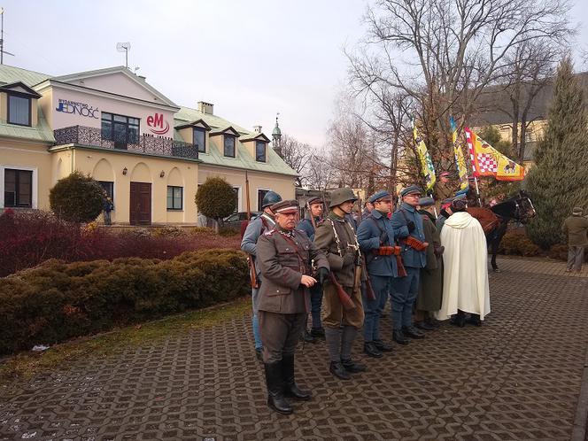 Orszak Trzech Króli w PAPAMOBILE! Tłumy na ulicach Kielc [GALERIA]