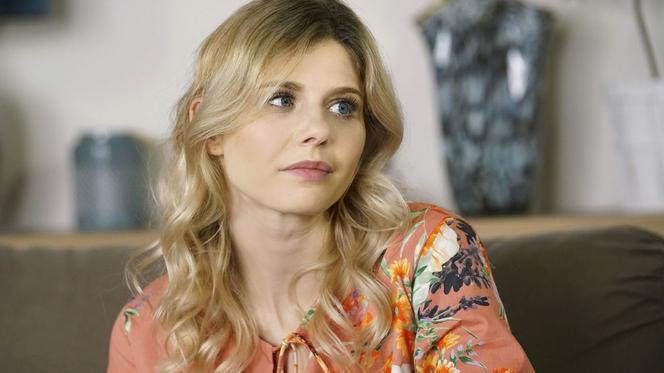 Barwy szczęścia, odcinek 2161: Iwona (Izabela Zwierzyńska)