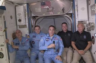 Astronauci dolecieli na stację kosmiczną
