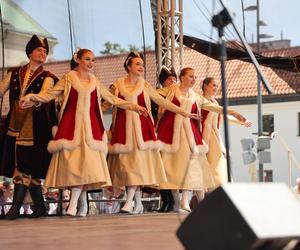 Piknik patriotyczny i koncert „Polskie Tańce Narodowe i Regionalne” na pl. Litewskim w Lublinie