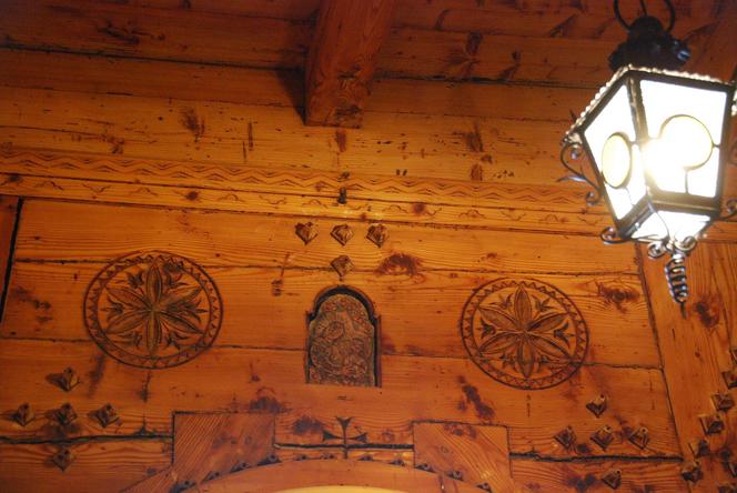 Willa „Oksza” w Zakopanem. To arcydzieło architektury. Wznieśli ją góralscy cieśle w najpiękniejszej części Małopolski