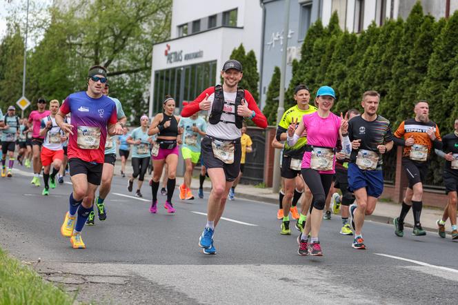 Wings for Life 2023. Tysiące biegaczy na ulicach Poznania