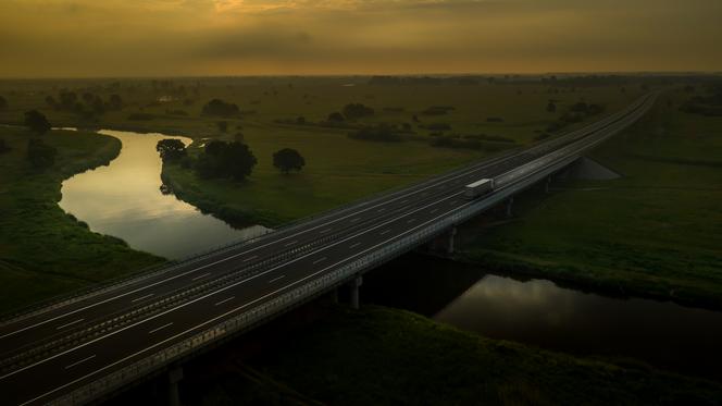 Lato z Kursem jazdy na autostradzie i Radiem ESKA