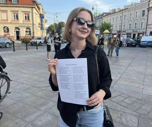 Protest w obronie Górek Czechowskich przed ratuszem