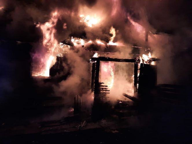Pożar dwóch domów w Stąporkowie
