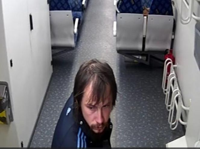 Atak na konduktorkę! Doszło do rękoczynów, pasażer poszukiwany przez policję