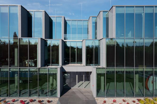 Biurowiec w Nysie 13