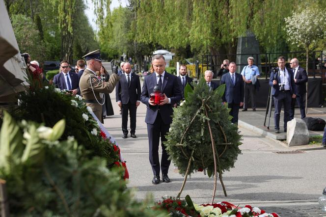 Prezydent upamiętnił ofiary katastrofy smoleńskiej