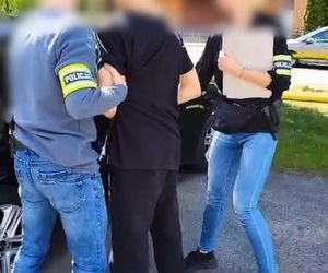 Wypadek w Mąkowarsku pod Bydgoszczą. 22-latek wjechał w grupę dzieci. Usłyszał zarzuty