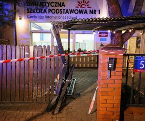 Wypadek obok szkoły w Warszawie. Wśród poszkodowanych są dzieci