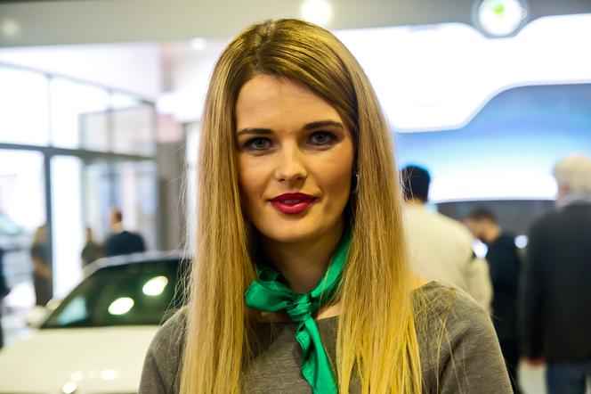 hostessy na targach Motor Show Poznań 2016