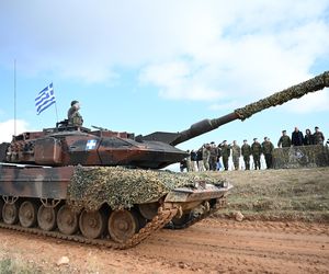 Ponad 400 nowych wozów bojowych i modernizacja czołgów. Niemcy kuszą Grecję